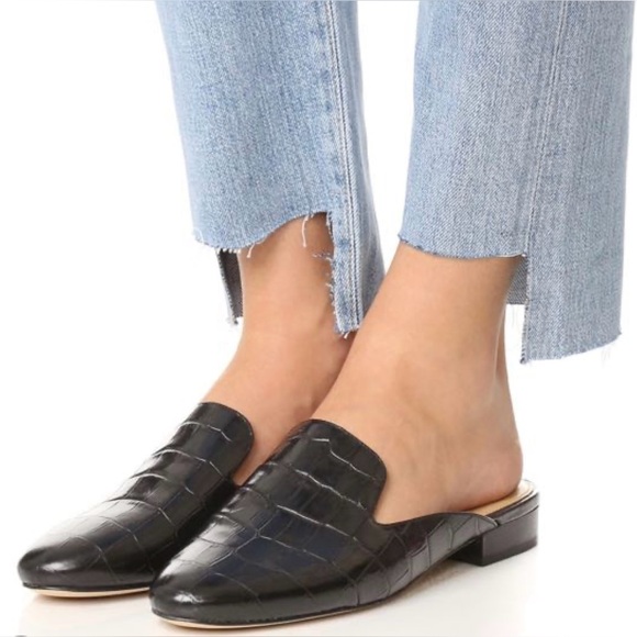 Michael Kors Embossed Natasha Slide - Picture 7 of 7